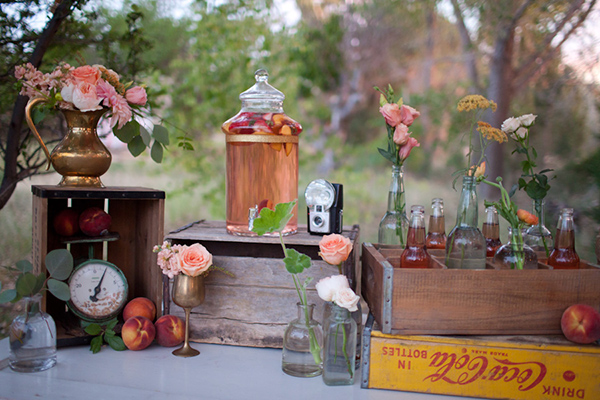 peachy-keen-wedding-inspiration