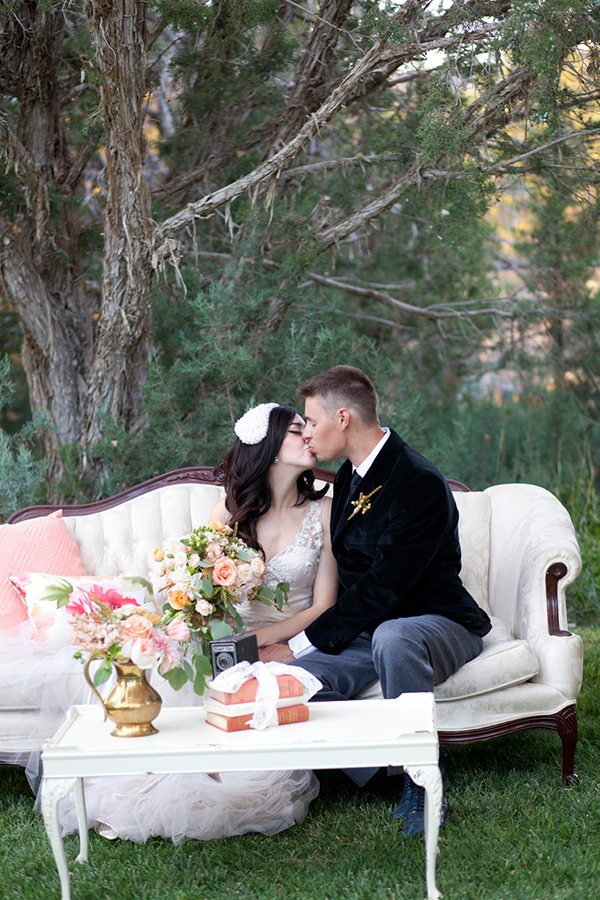 peachy-keen-wedding-inspiration