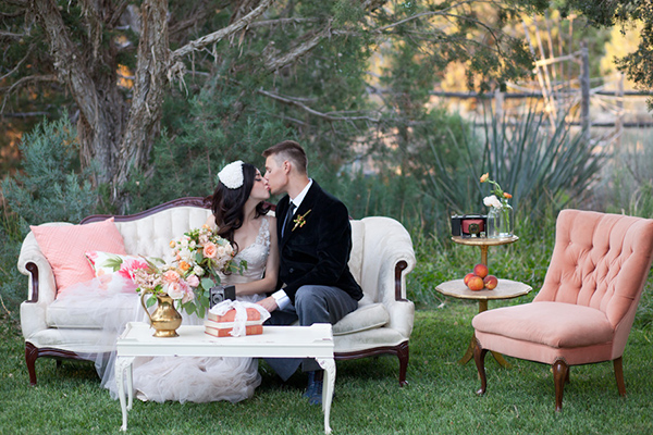 peachy-keen-wedding-inspiration