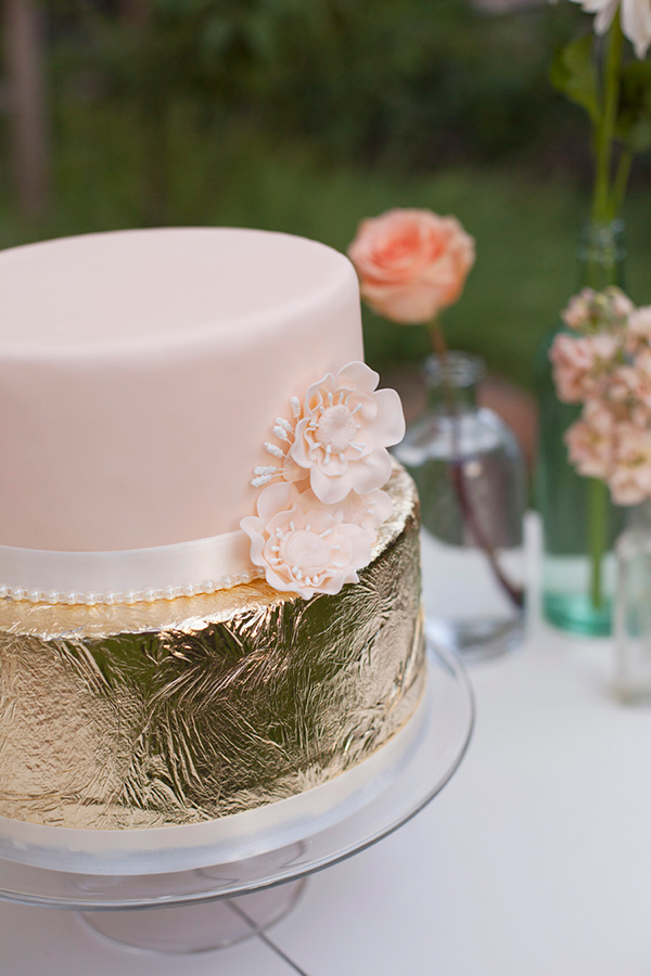 peachy-keen-wedding-inspiration