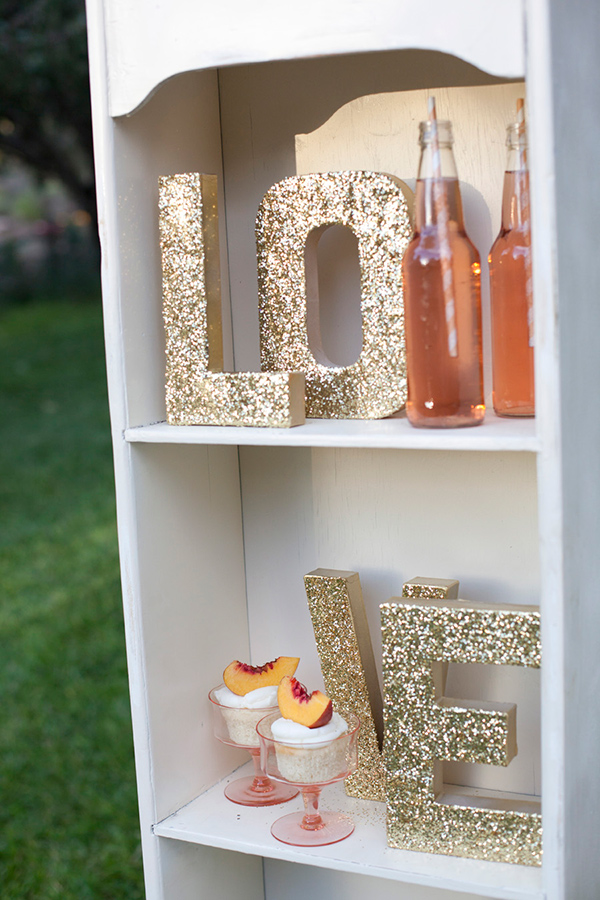 peachy-keen-wedding-inspiration