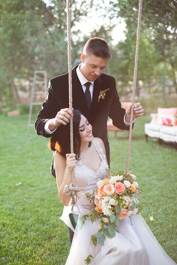 peachy-keen-wedding-inspiration