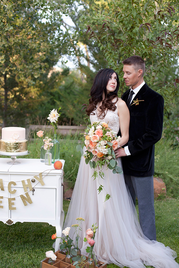 peachy-keen-wedding-inspiration