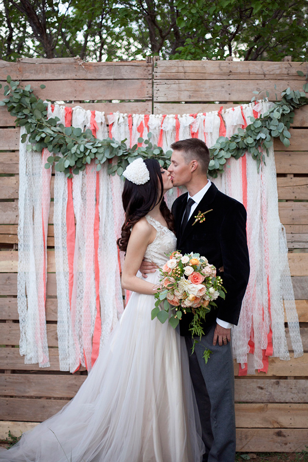 peachy-keen-wedding-inspiration