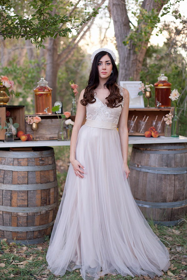peachy-keen-wedding-inspiration