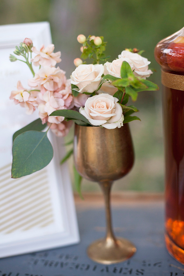 peachy-keen-wedding-inspiration