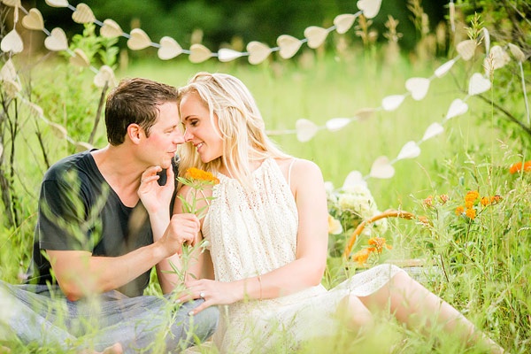 private-picnic-engagement-session