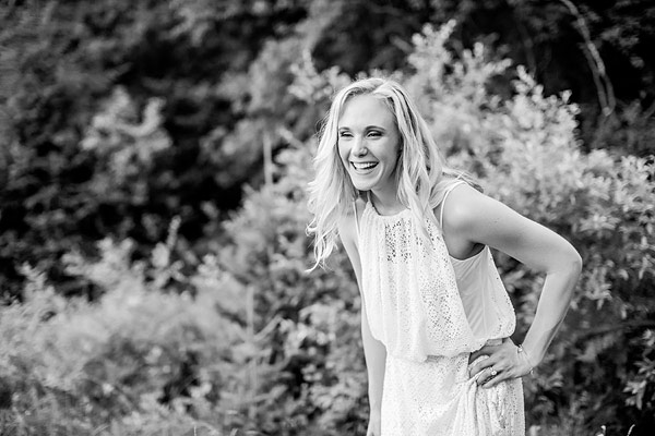 private-picnic-engagement-session