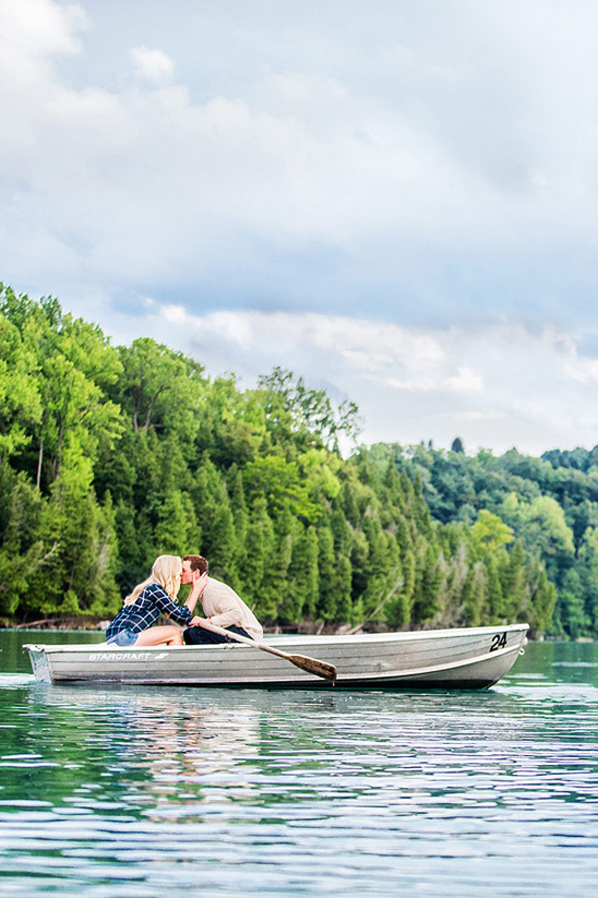 Private Picnic Engagement Session