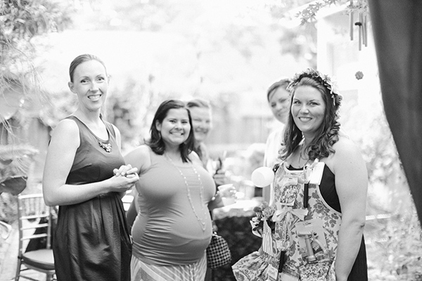 purple-and-gold-bridal-shower-ideas