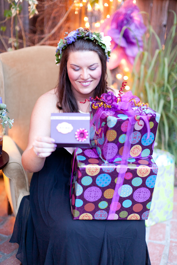 purple-and-gold-bridal-shower-ideas