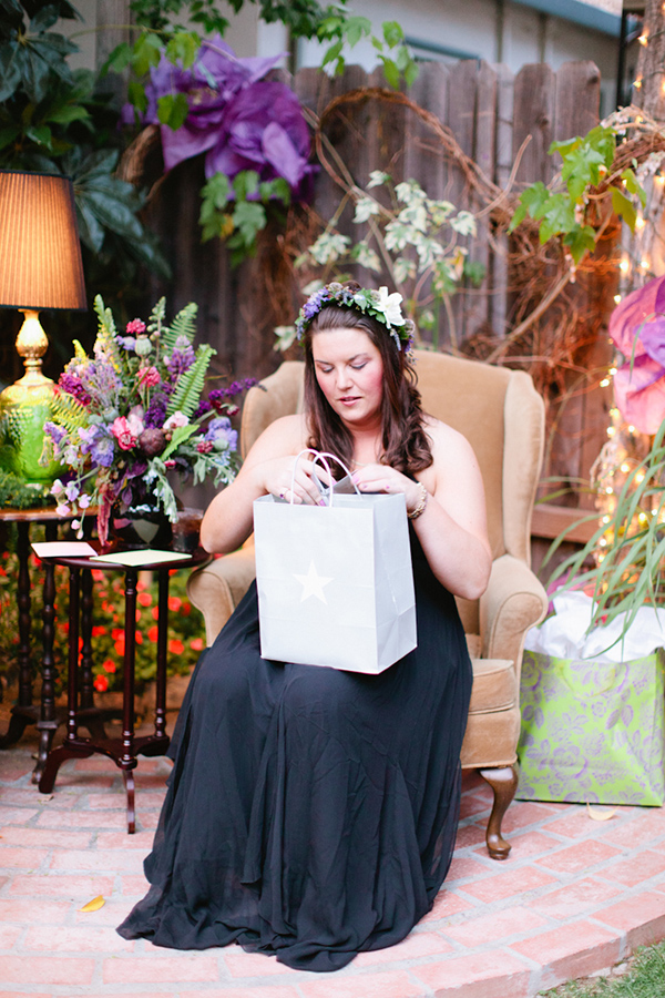 purple-and-gold-bridal-shower-ideas