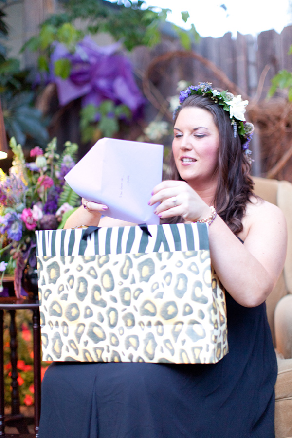 purple-and-gold-bridal-shower-ideas