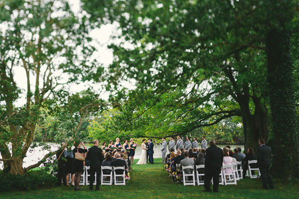rainy-maryland-wedding-at-woodlawn-farm
