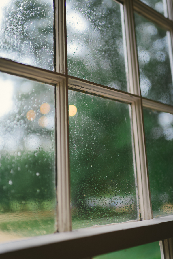 rainy-maryland-wedding-at-woodlawn-farm