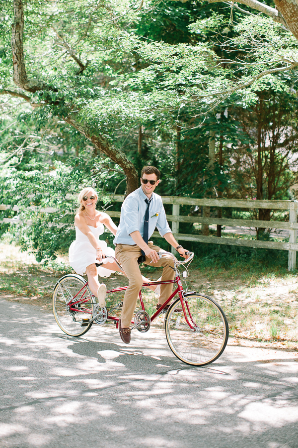 relaxed-cape-cod-beach-wedding