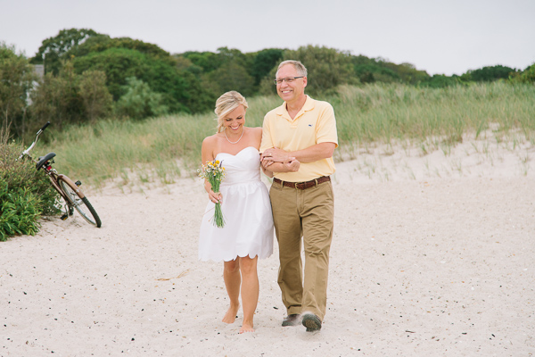 relaxed-cape-cod-beach-wedding