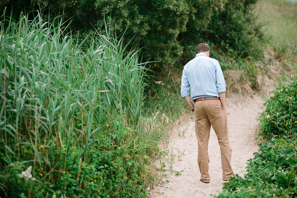 relaxed-cape-cod-beach-wedding