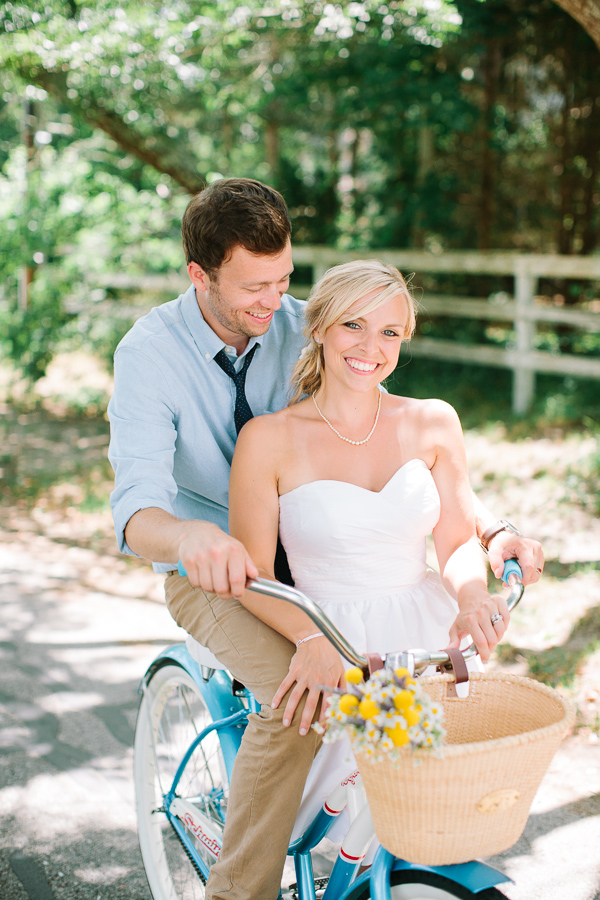 relaxed-cape-cod-beach-wedding