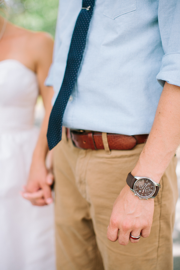 relaxed-cape-cod-beach-wedding