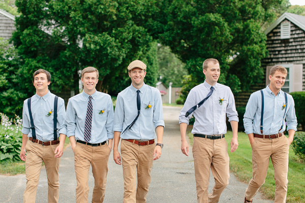 relaxed-cape-cod-beach-wedding