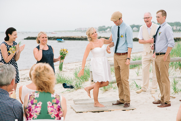 relaxed-cape-cod-beach-wedding