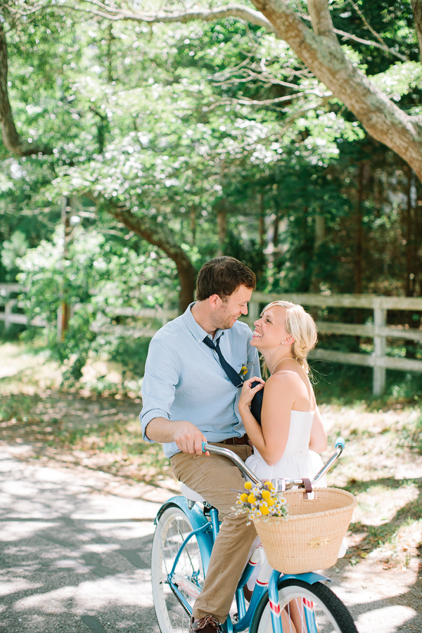 relaxed-cape-cod-beach-wedding