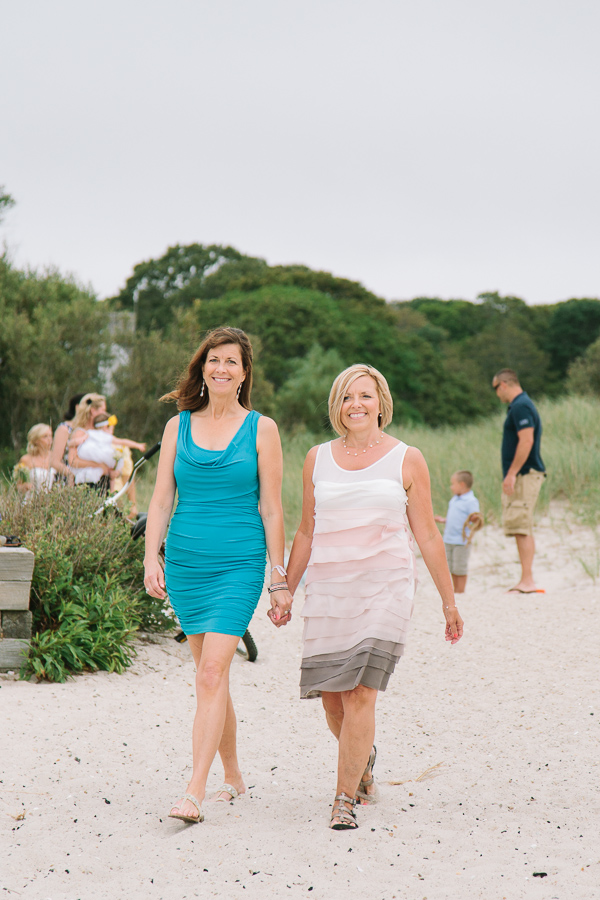 relaxed-cape-cod-beach-wedding