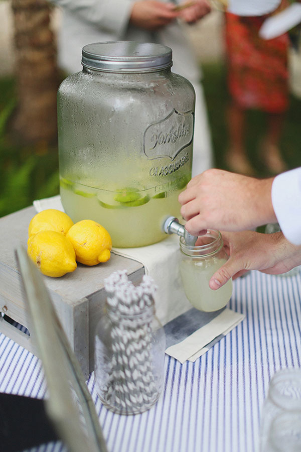 seaside-wedding-in-massachusetts