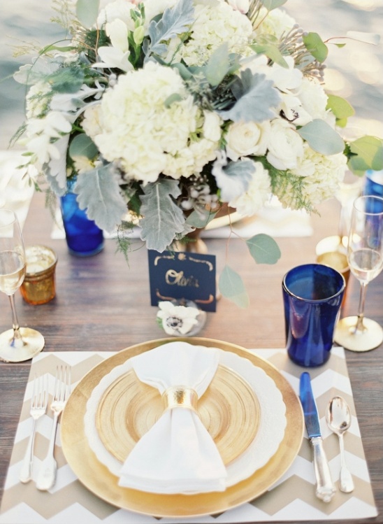 gold and navy wedding ideas