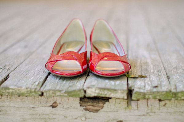 sweet-and-simple-outdoor-wedding