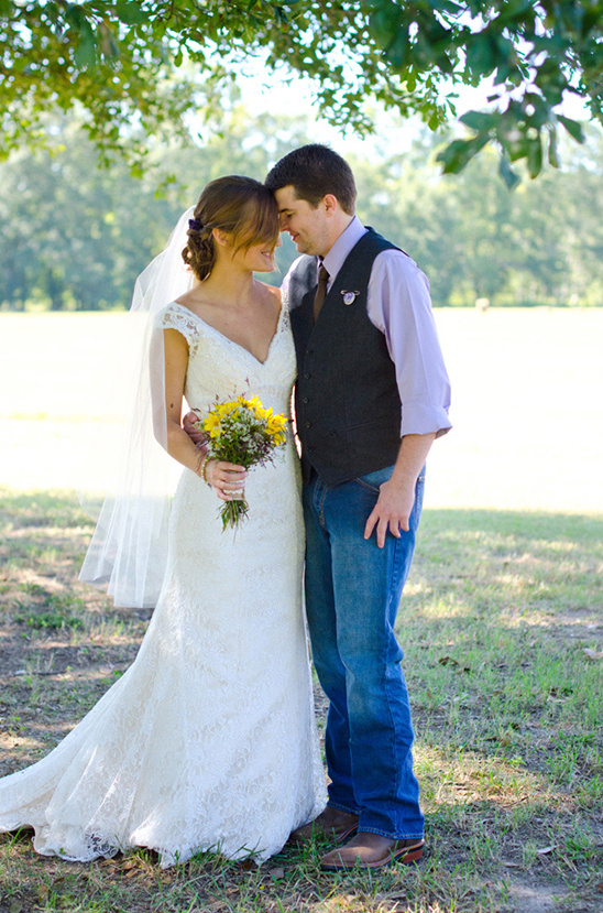 Sweet and Simple Outdoor Wedding