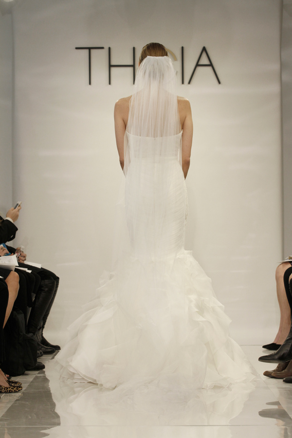 theia-white-fall-2014