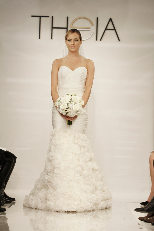 theia-white-fall-2014