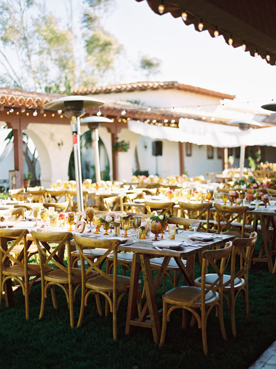 vibrant-and-colorful-coastal-wedding