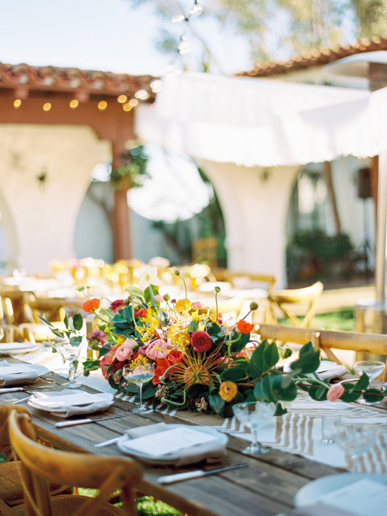 vibrant-and-colorful-coastal-wedding