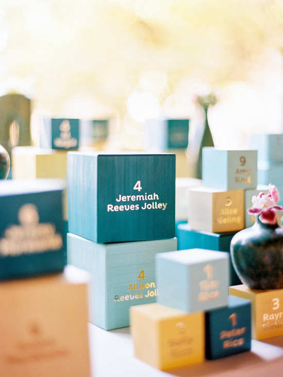 vibrant-and-colorful-coastal-wedding
