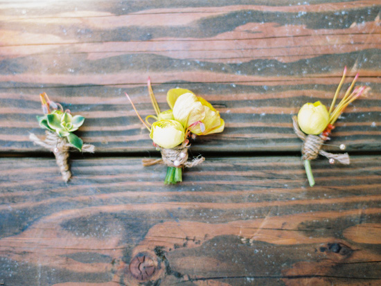 vibrant-and-colorful-coastal-wedding