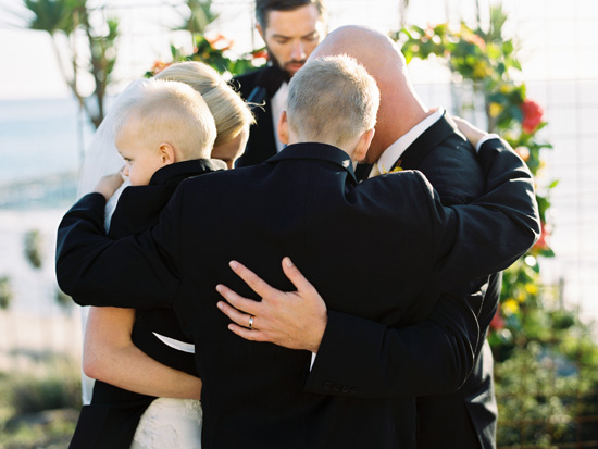 vibrant-and-colorful-coastal-wedding