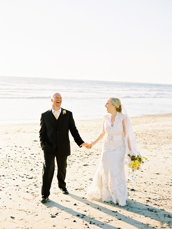 vibrant-and-colorful-coastal-wedding