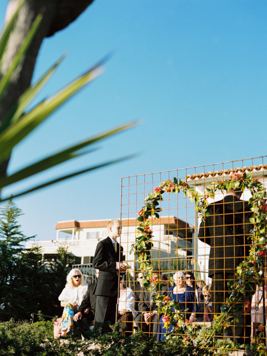 vibrant-and-colorful-coastal-wedding