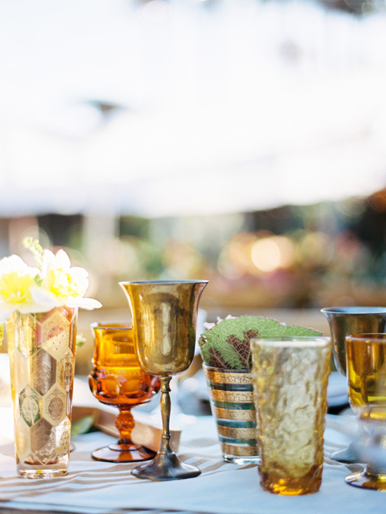 vibrant-and-colorful-coastal-wedding