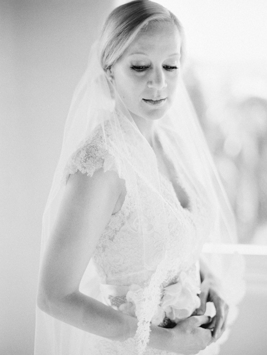 vibrant-and-colorful-coastal-wedding
