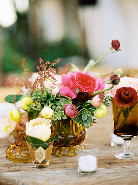 vibrant-and-colorful-coastal-wedding