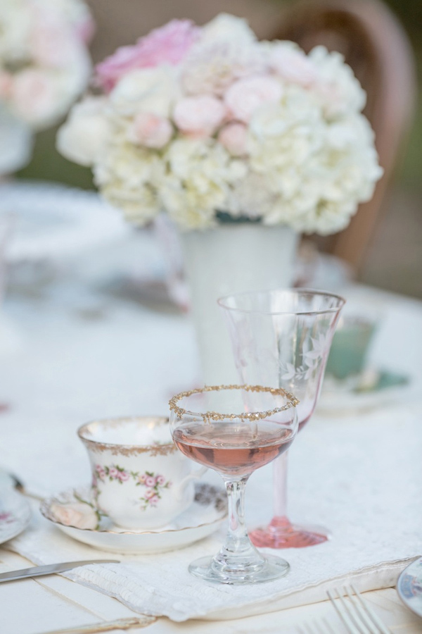 whimsical-carousel-wedding-ideas