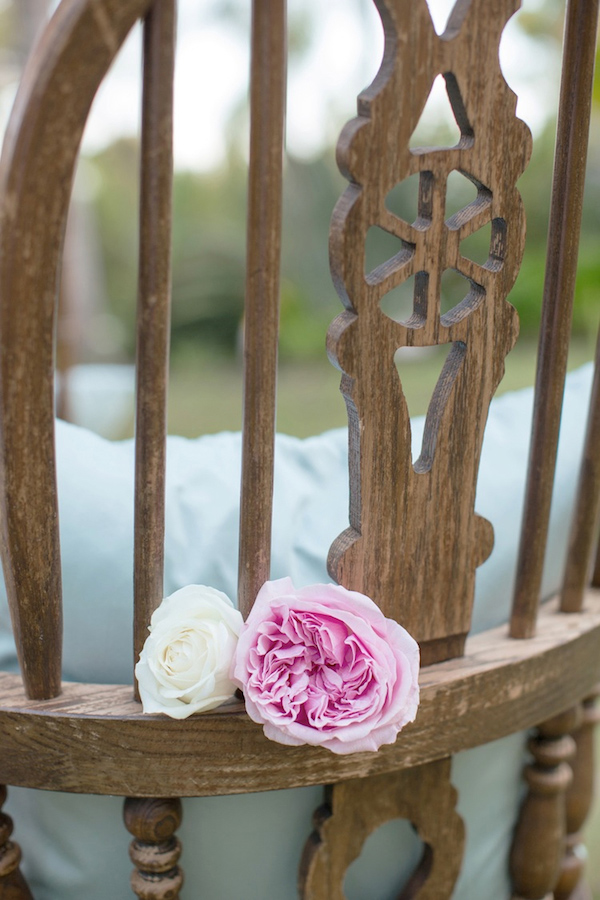 whimsical-carousel-wedding-ideas