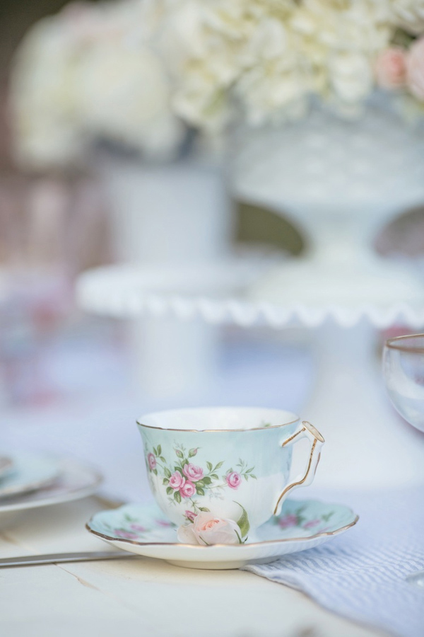 whimsical-carousel-wedding-ideas