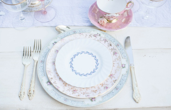 whimsical-carousel-wedding-ideas