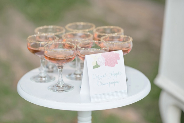 whimsical-carousel-wedding-ideas