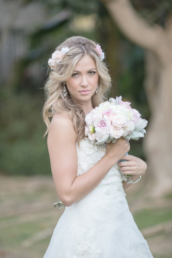 whimsical-carousel-wedding-ideas